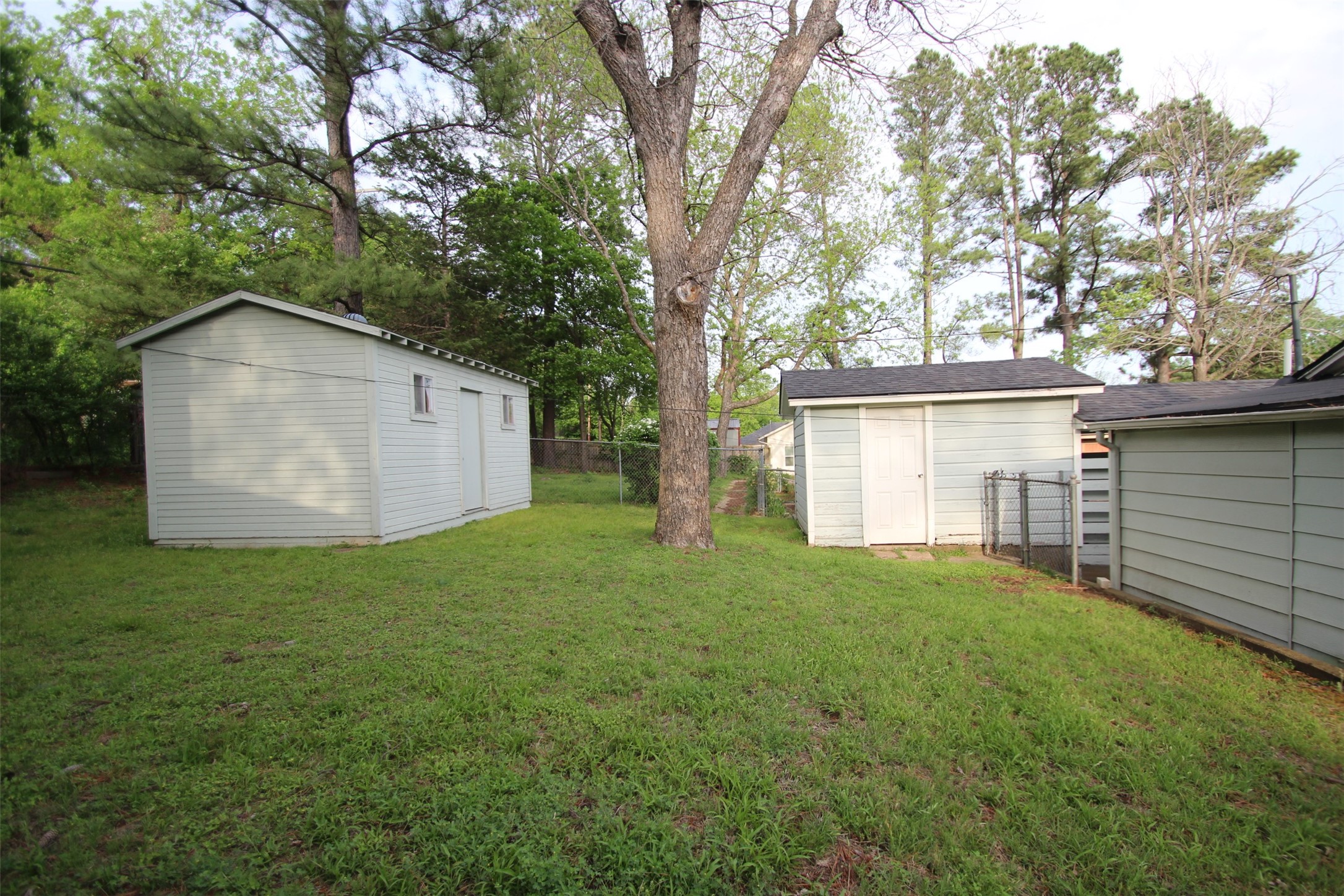 1415 W Crawford Street Denison TX 75020