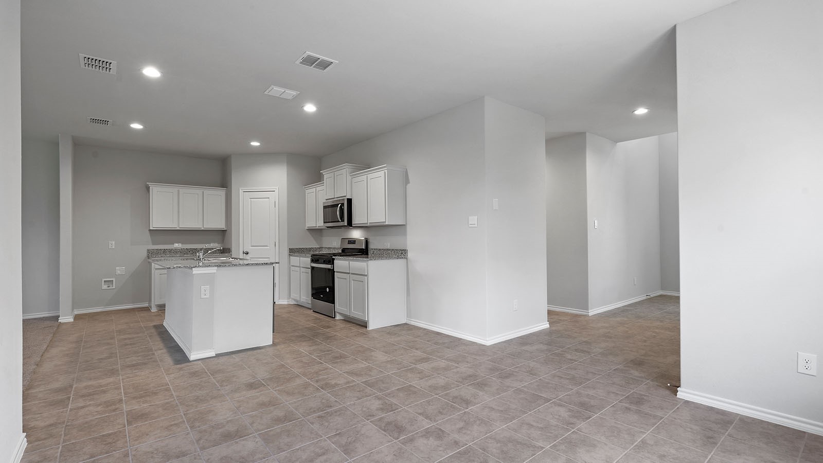 106 Davis Lane Newark TX 76071