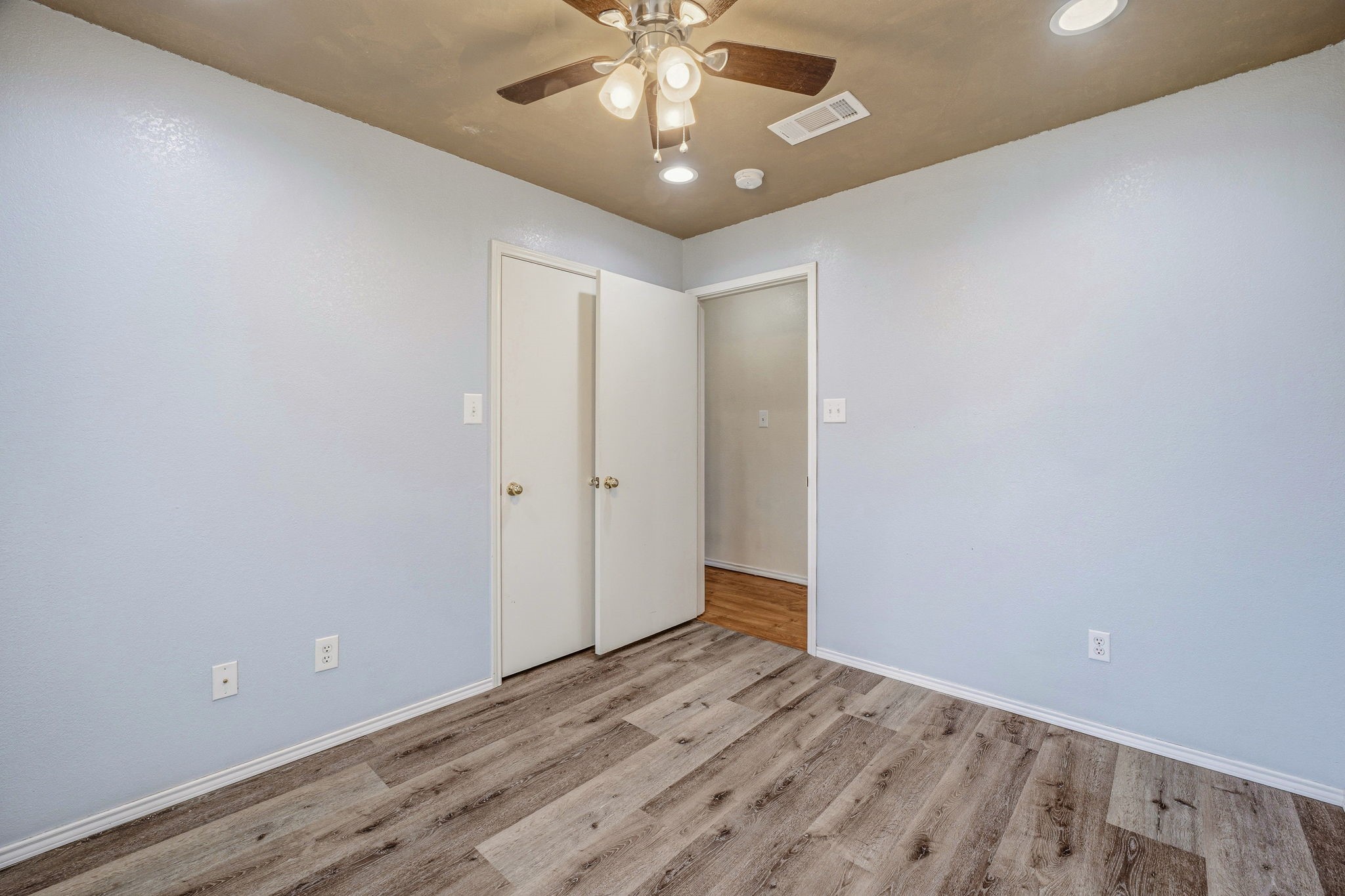128 Liesa Street Alvarado TX 76009