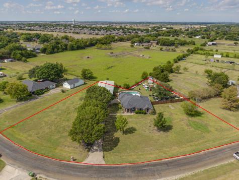 219 Ridge Oak Drive Red Oak TX 75154
