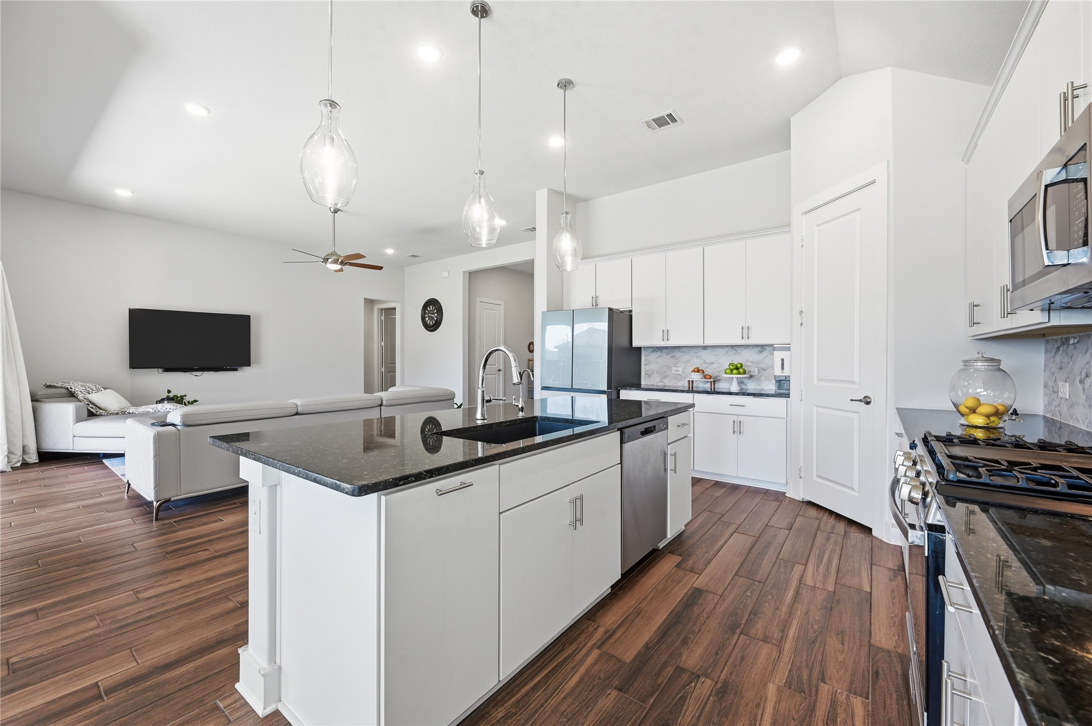130 Laverna Lane Hickory Creek TX 75065