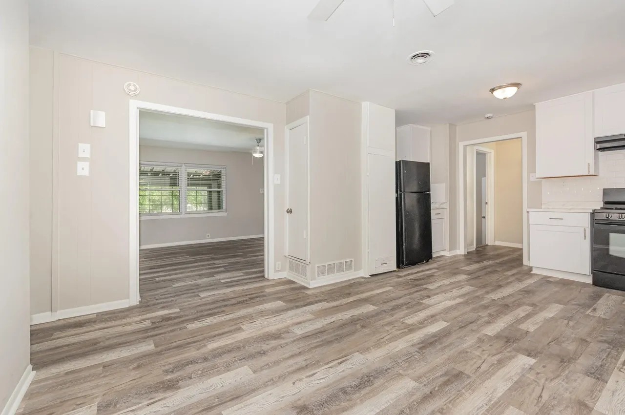 502 W Bells Boulevard Bells TX 75414