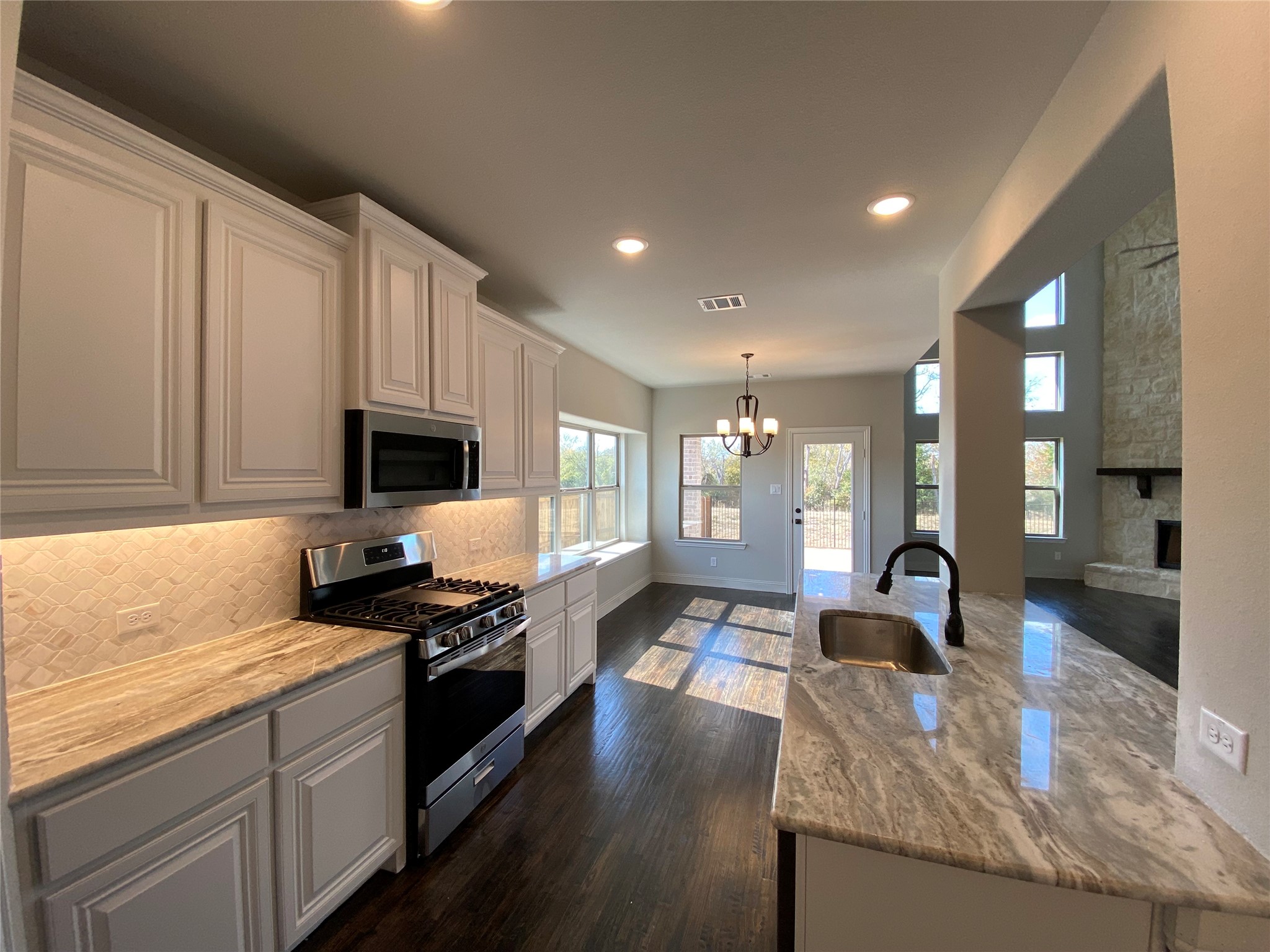 350 Devonshire Drive Greenville TX 75401