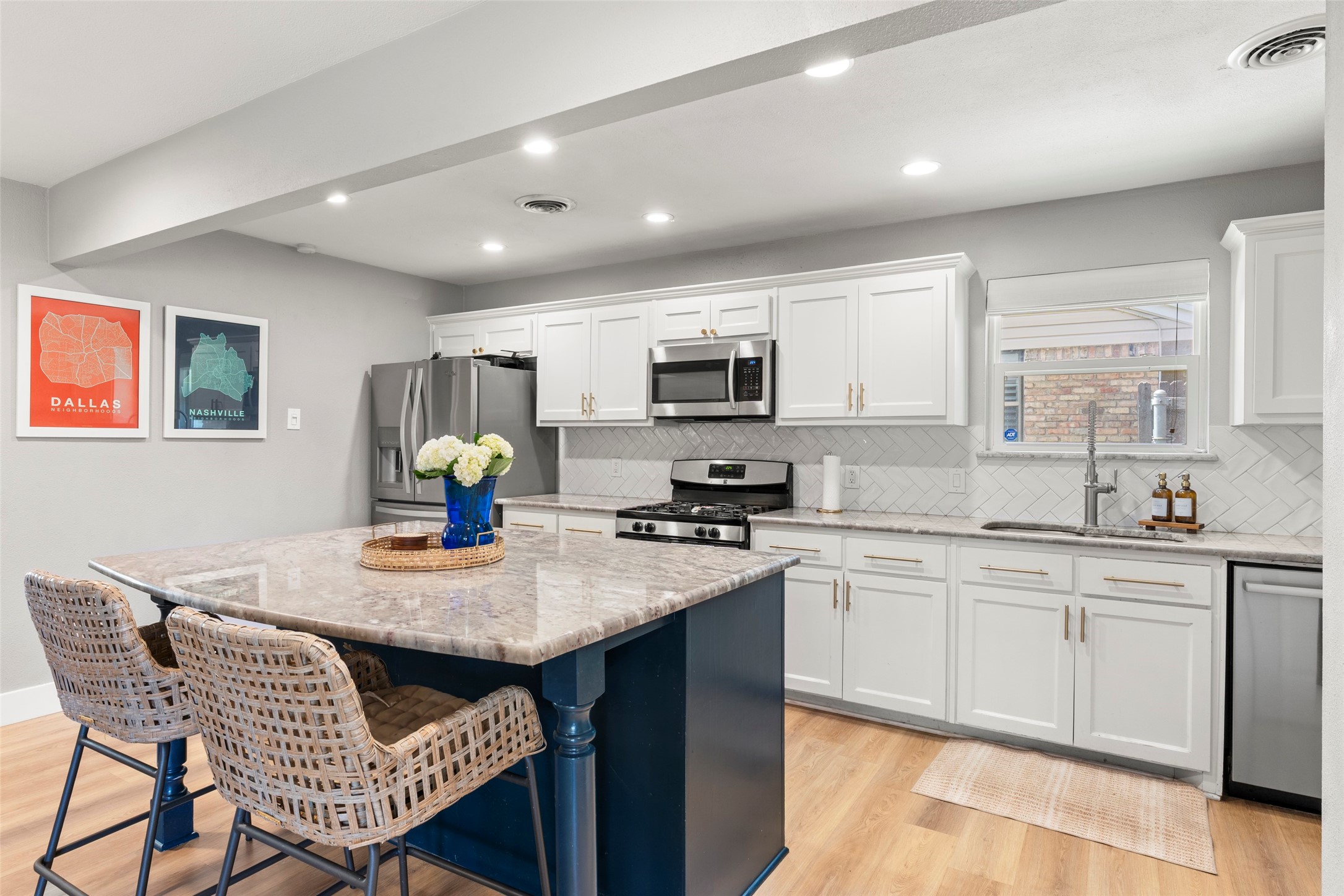 10647 Chesterton Drive Dallas TX 75238