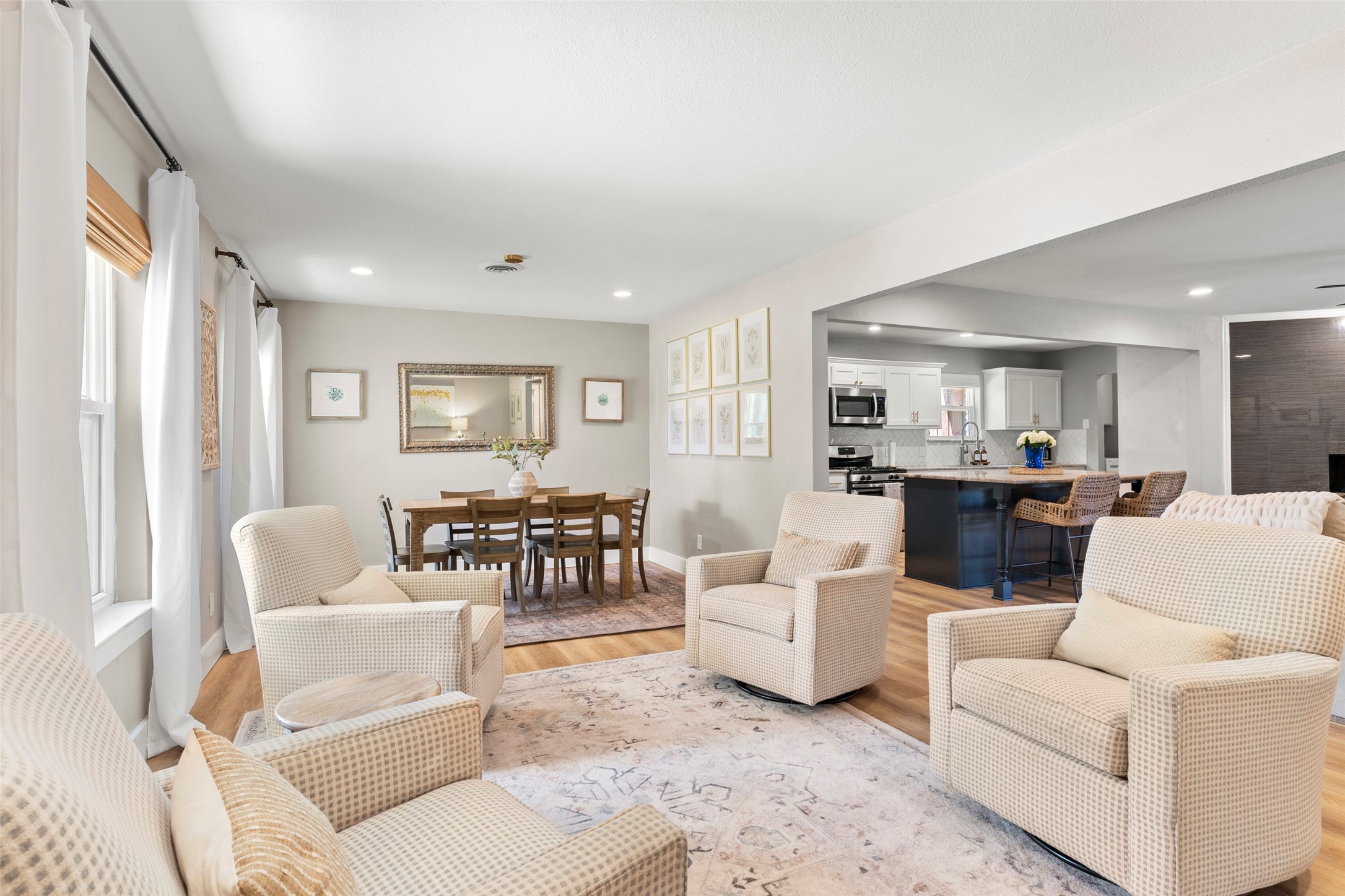 10647 Chesterton Drive Dallas TX 75238