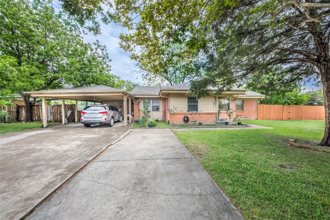 10906 Visalia Drive Dallas TX 75228