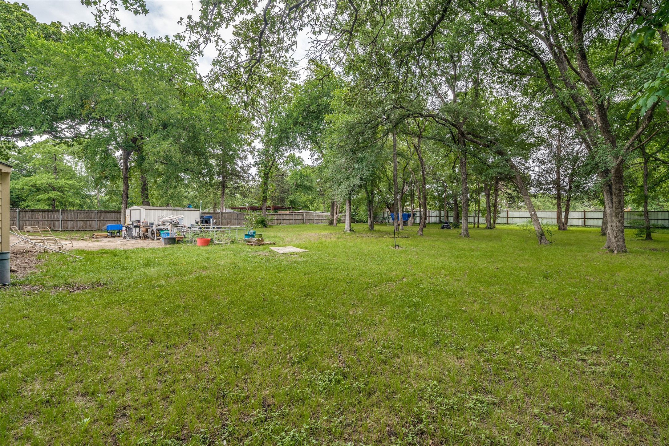 1100 Robinhood Boulevard Mesquite TX 75149