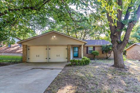 2837 Major Street Fort Worth TX 76112