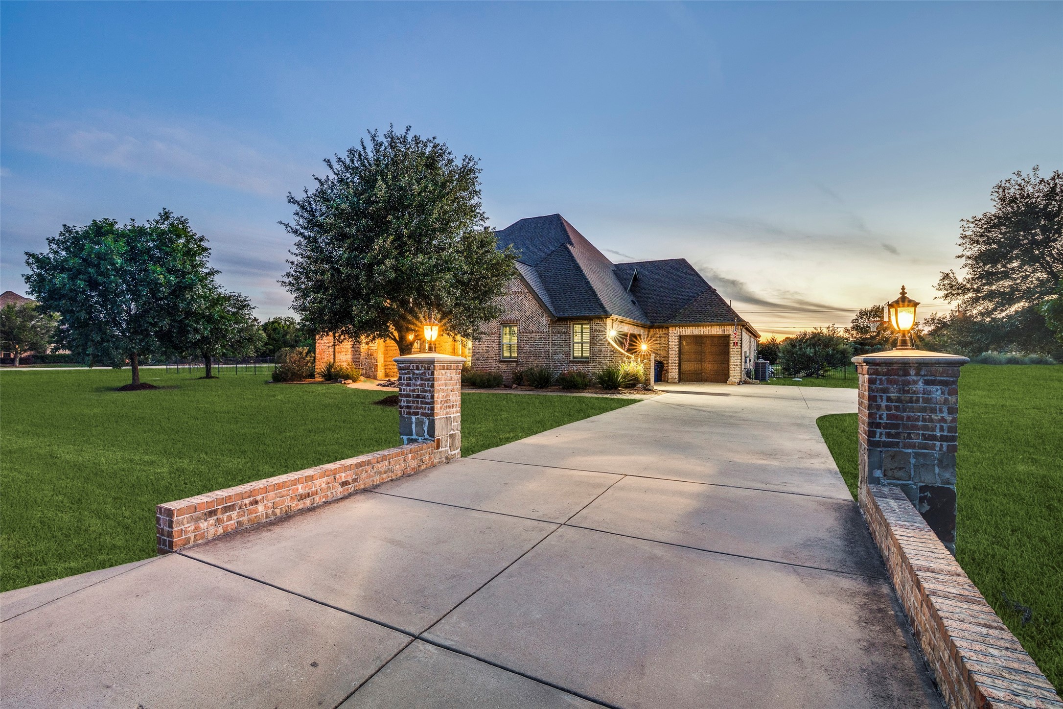 303 Strain Lane Lucas TX 75002