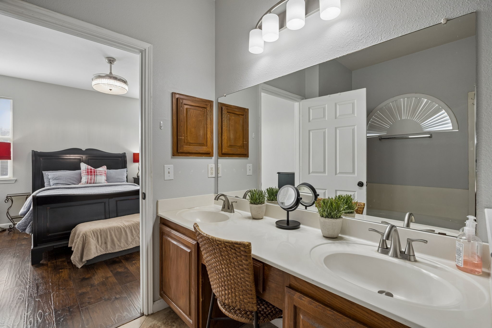 2808 Hudson Crossing Mckinney TX 75072