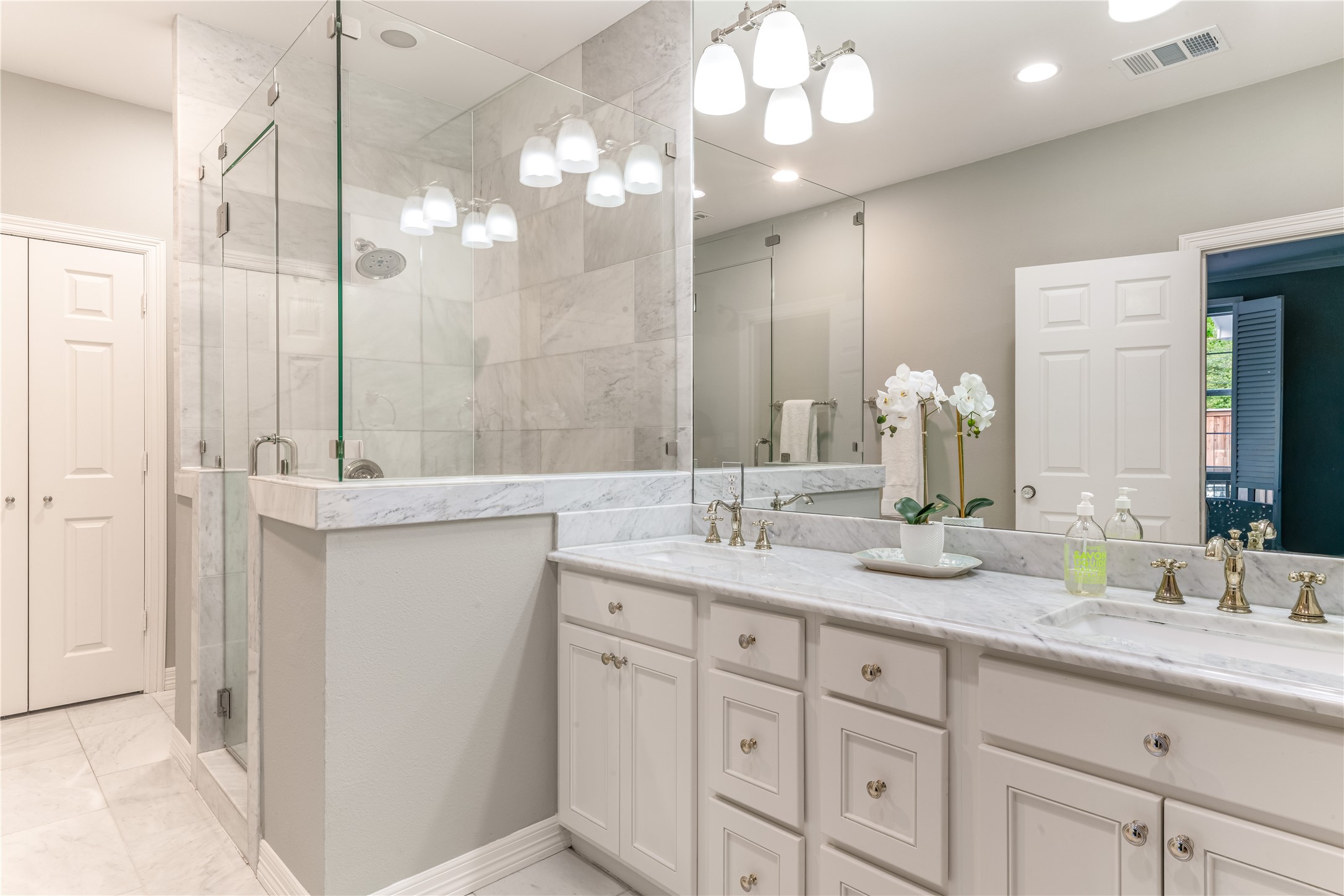 5416 Druid Lane Dallas TX 75209