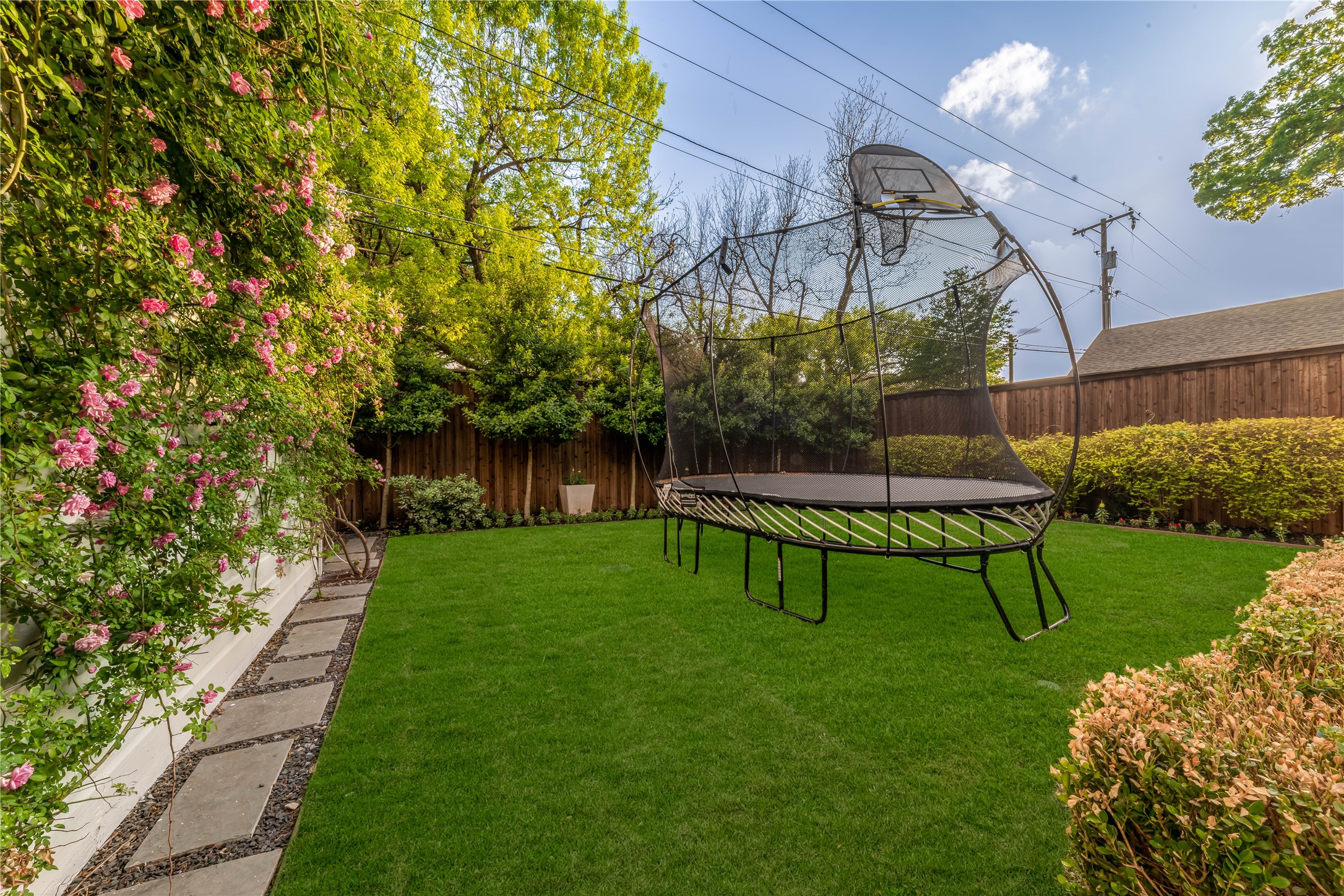 5416 Druid Lane Dallas TX 75209