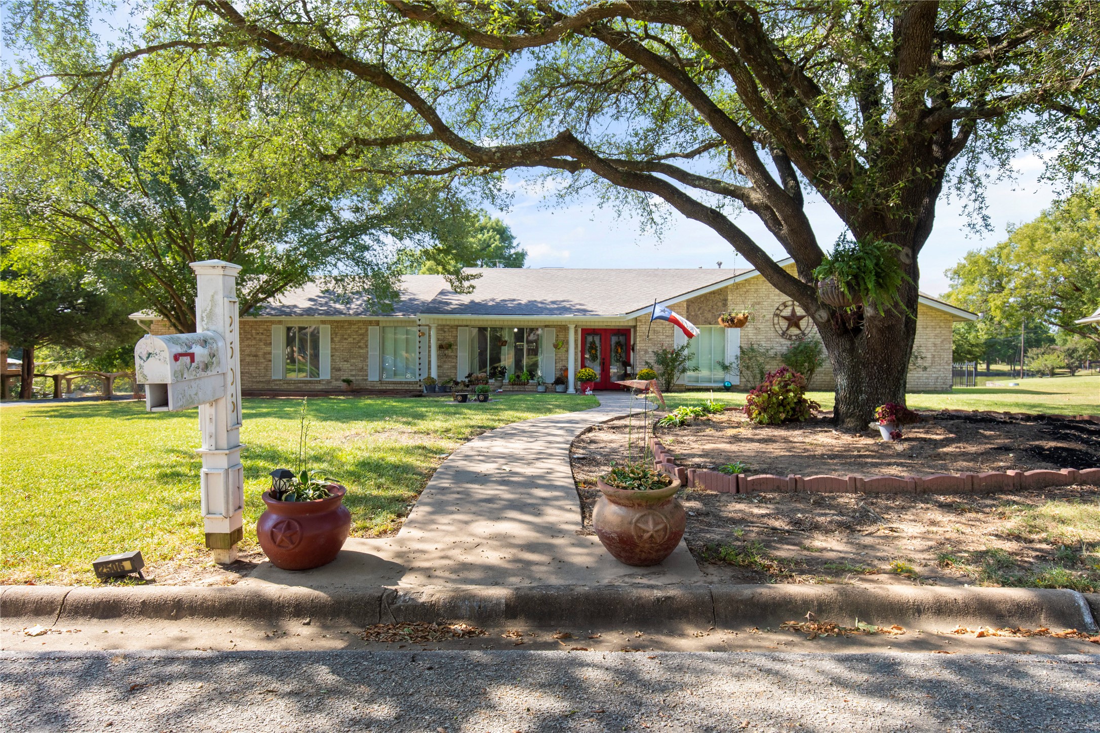 2506 Turtle Creek Drive Sherman TX 75092