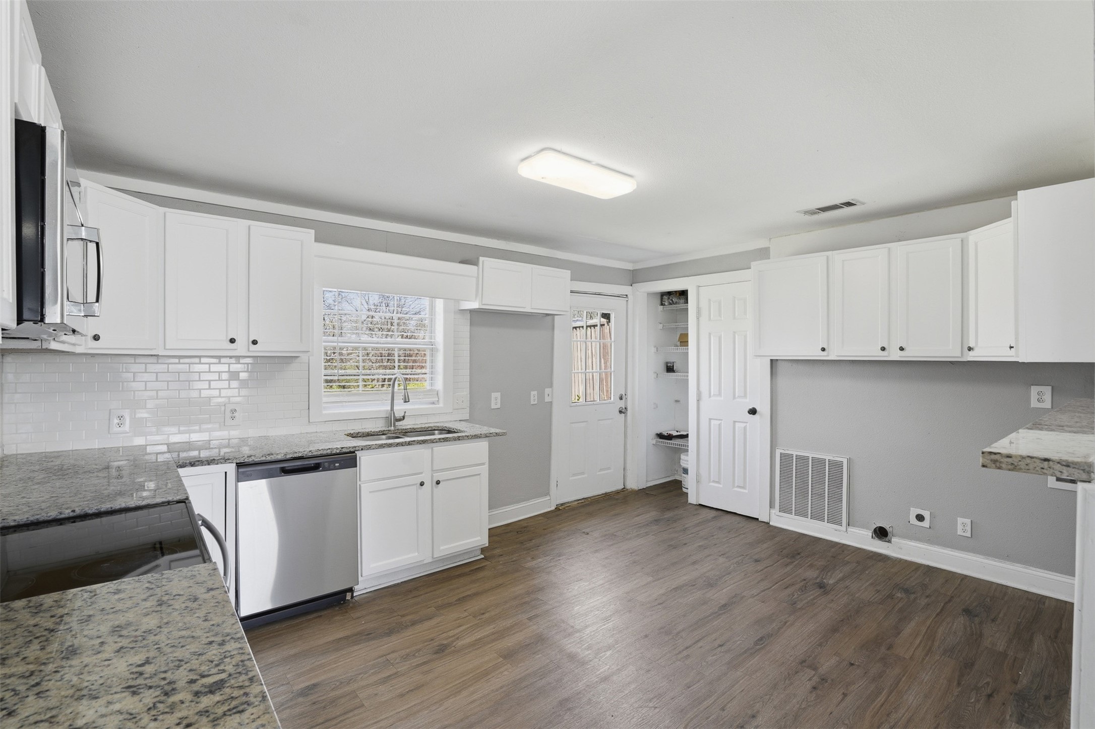 308 W Lamm Street Blue Ridge TX 75424