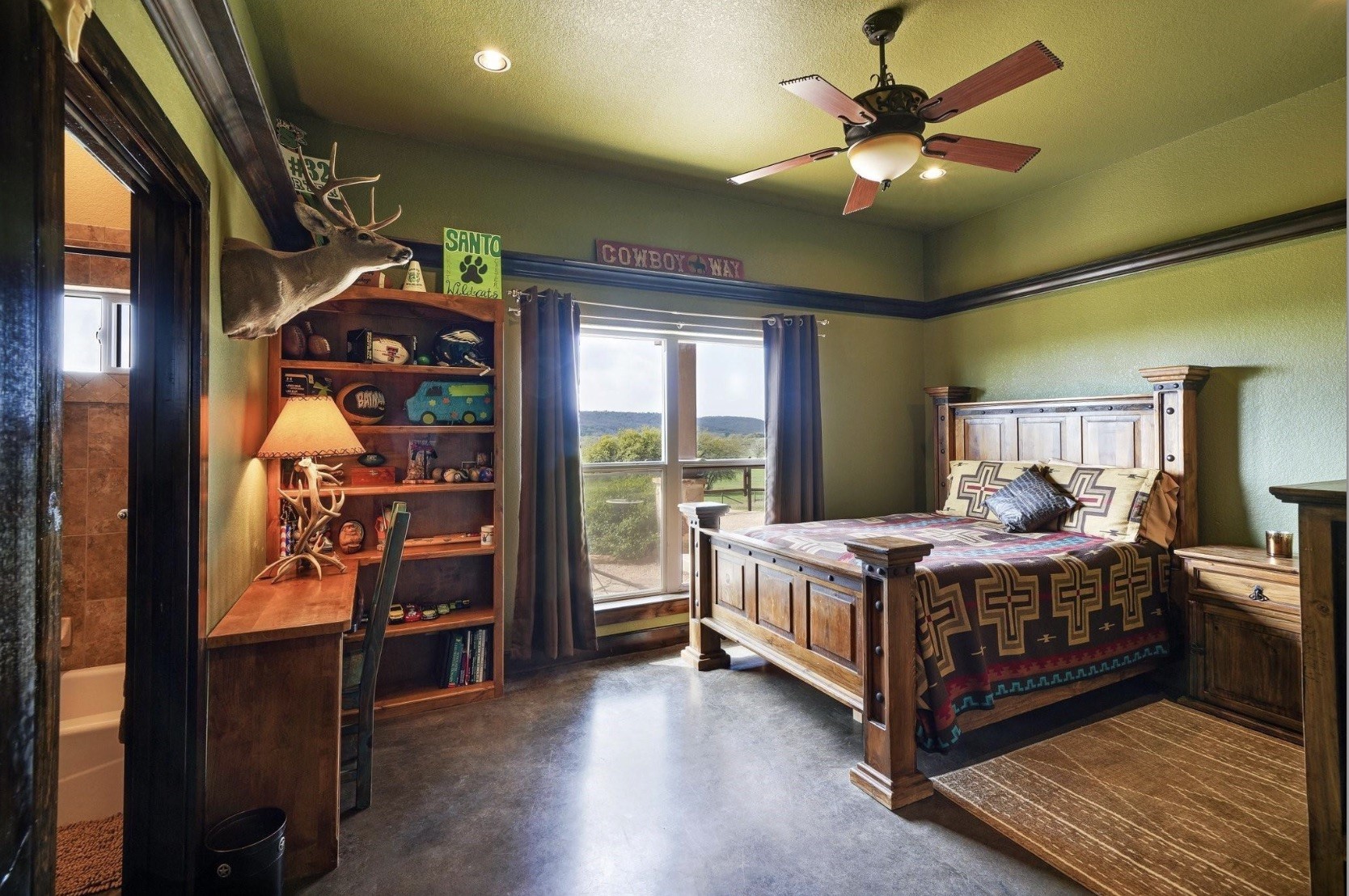 1084 Beddo Mountain Santo TX 76472