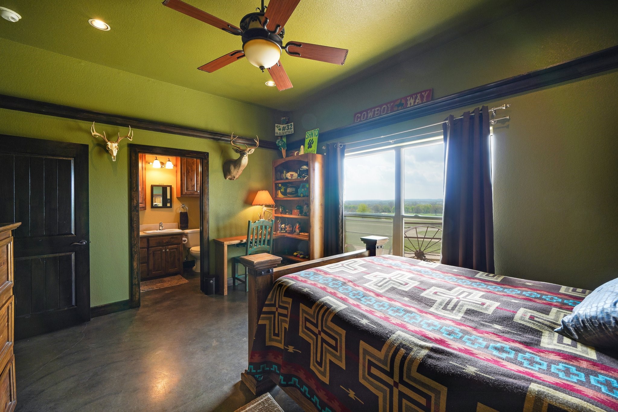 1084 Beddo Mountain Santo TX 76472