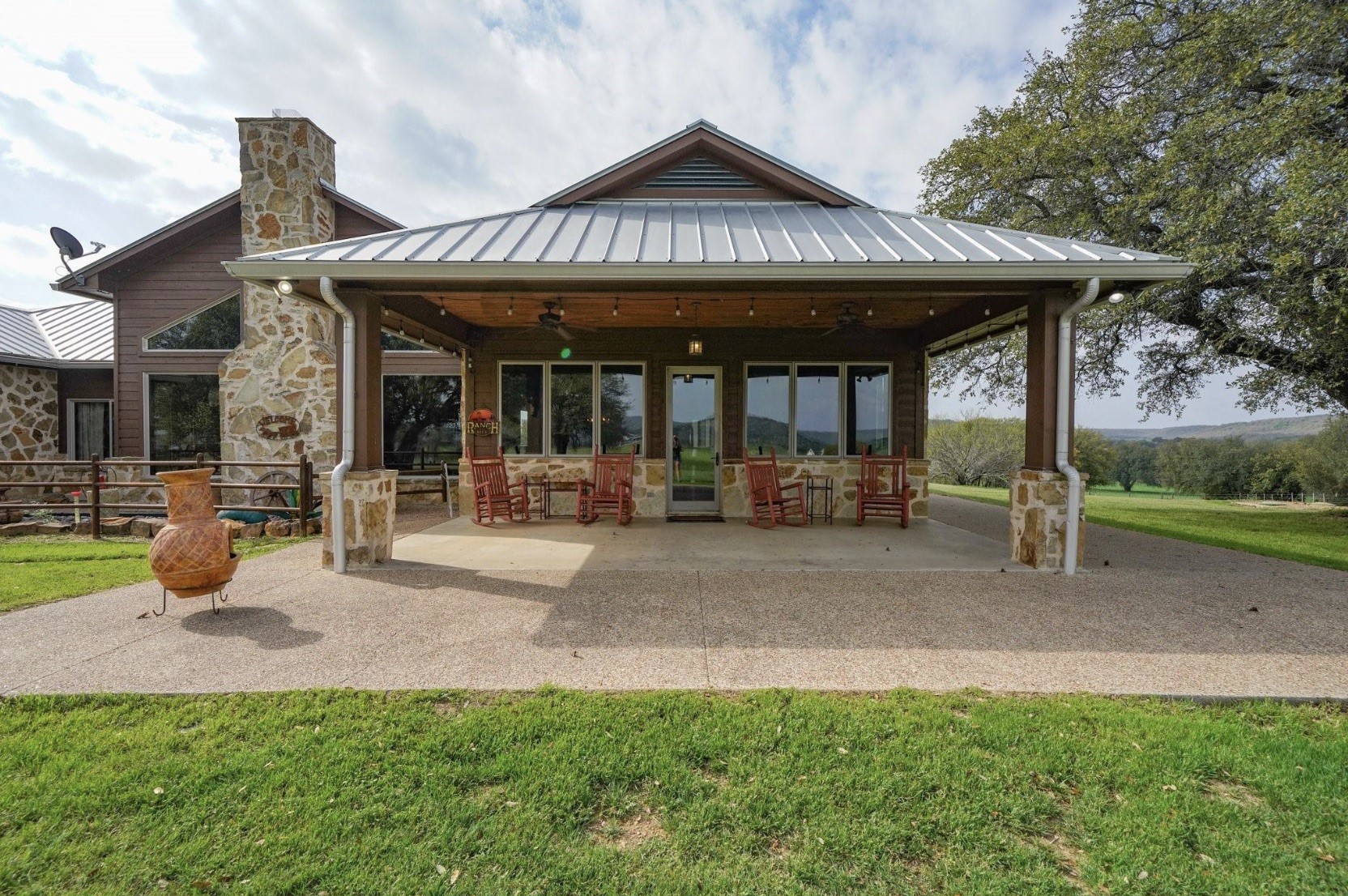 1084 Beddo Mountain Santo TX 76472