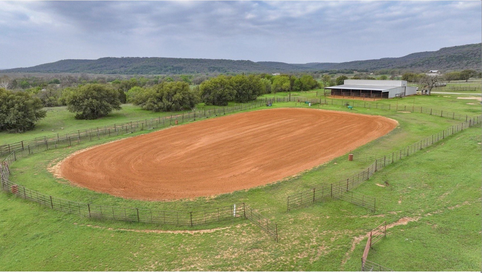 1084 Beddo Mountain Santo TX 76472