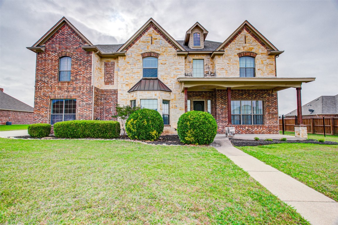 1620 High Valley Lane Cedar Hill TX 75104