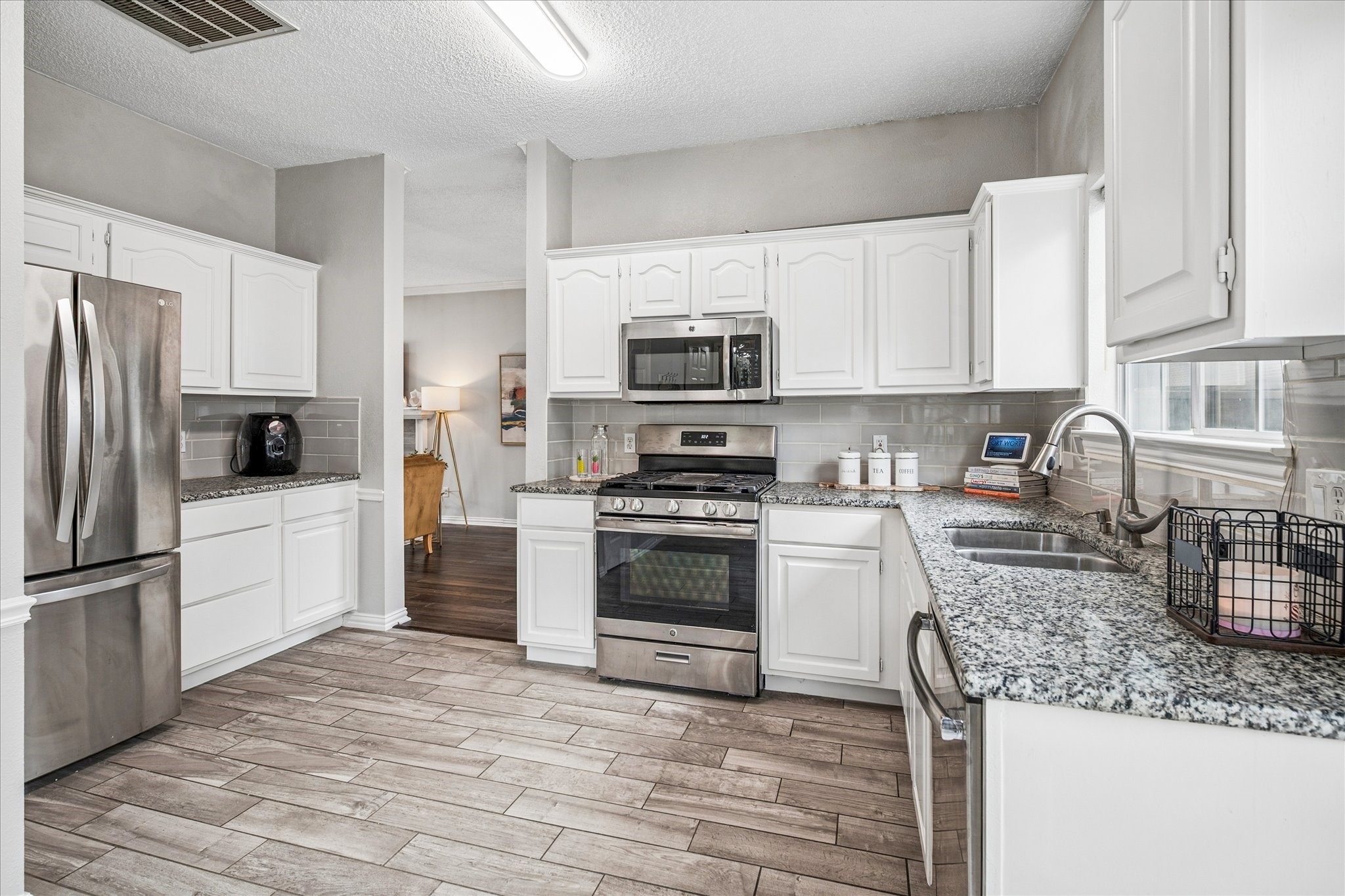 200 Cactus Flower Court Irving TX 75063