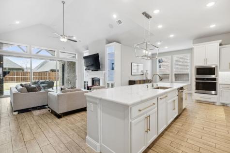1024 Chambers Creek Cove Mckinney TX 75071