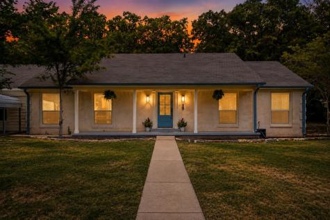 213 N Oaks Drive Grand Saline TX 75140