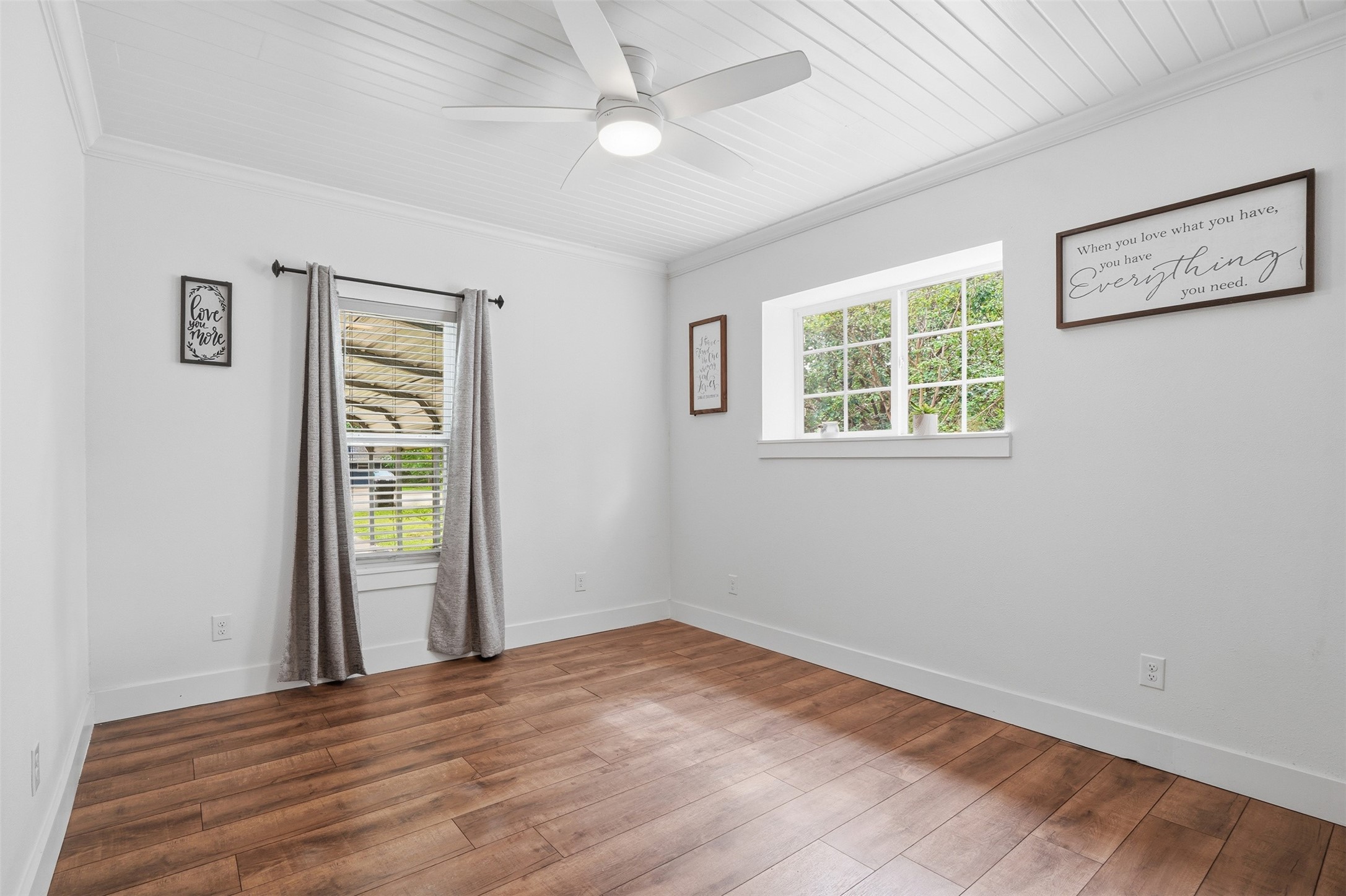 213 N Oaks Drive Grand Saline TX 75140