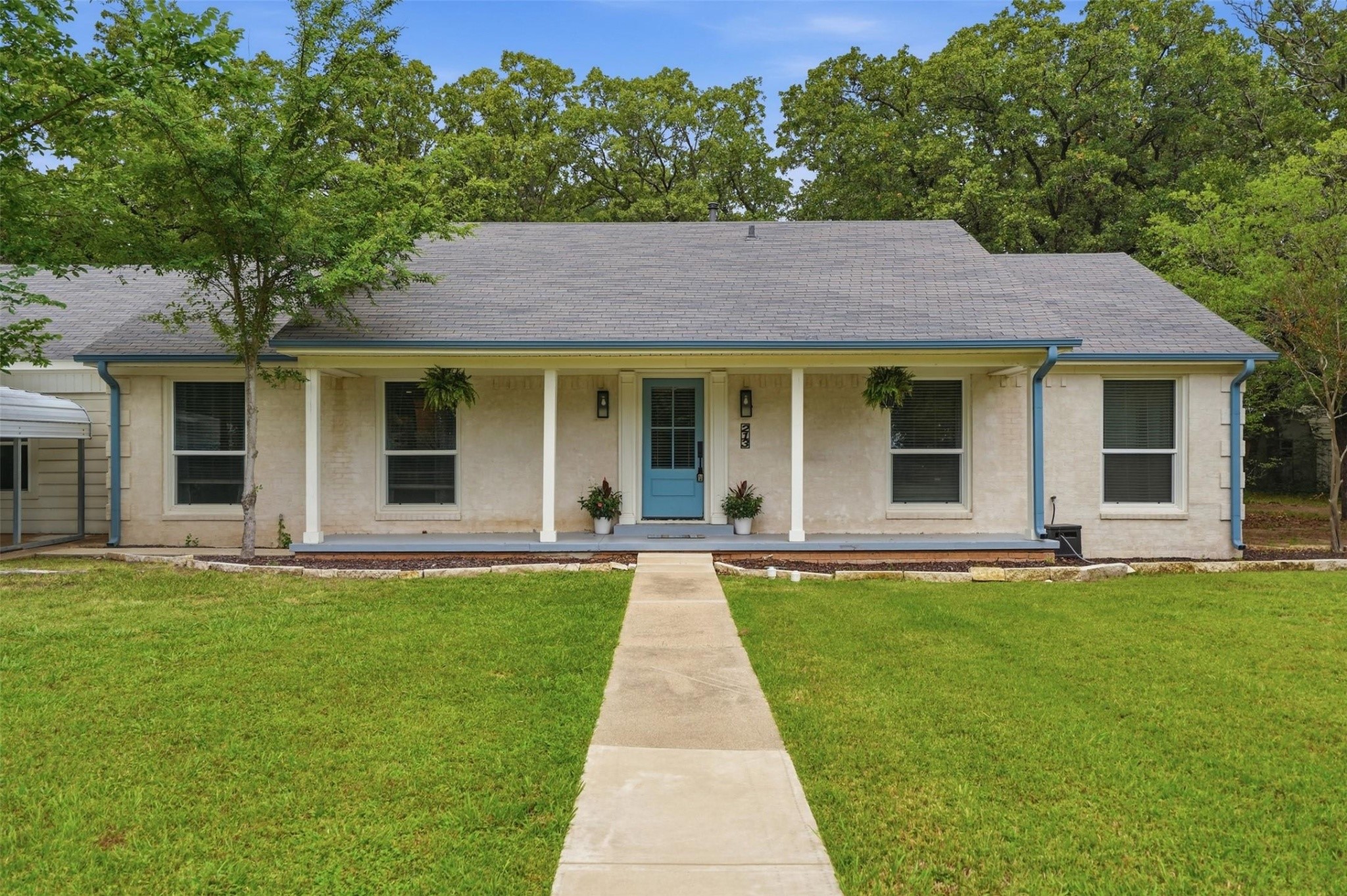 213 N Oaks Drive Grand Saline TX 75140
