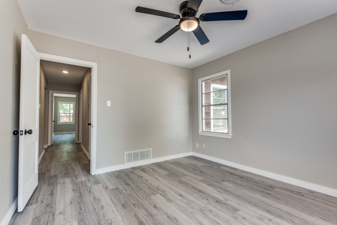 2505 Falls Drive Dallas TX 75211