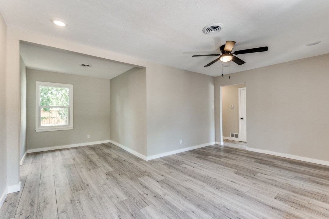 2505 Falls Drive Dallas TX 75211