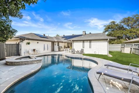 2912 Knollwood Drive Plano TX 75075