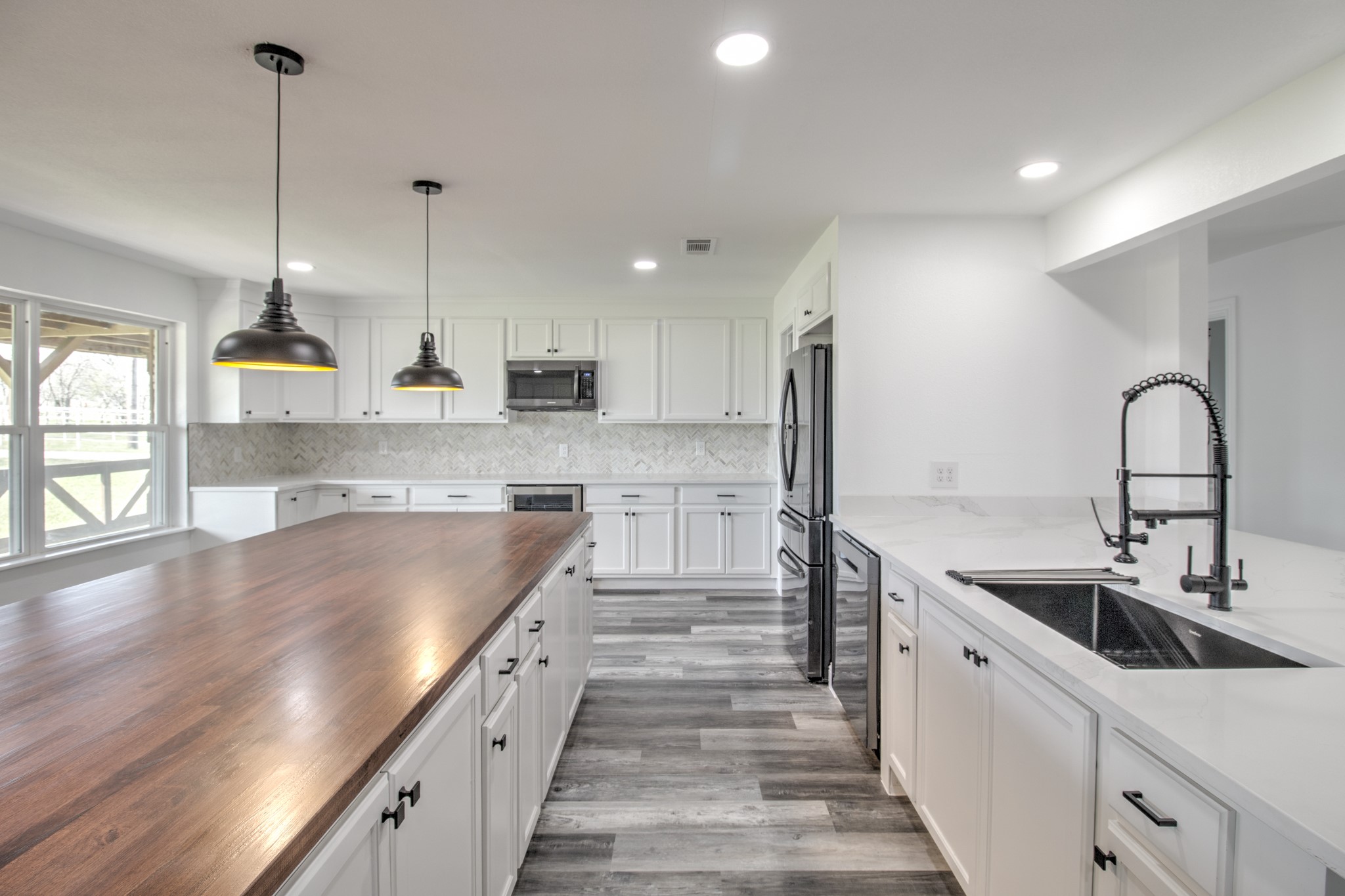 3884 E Lois Road Sanger TX 76266