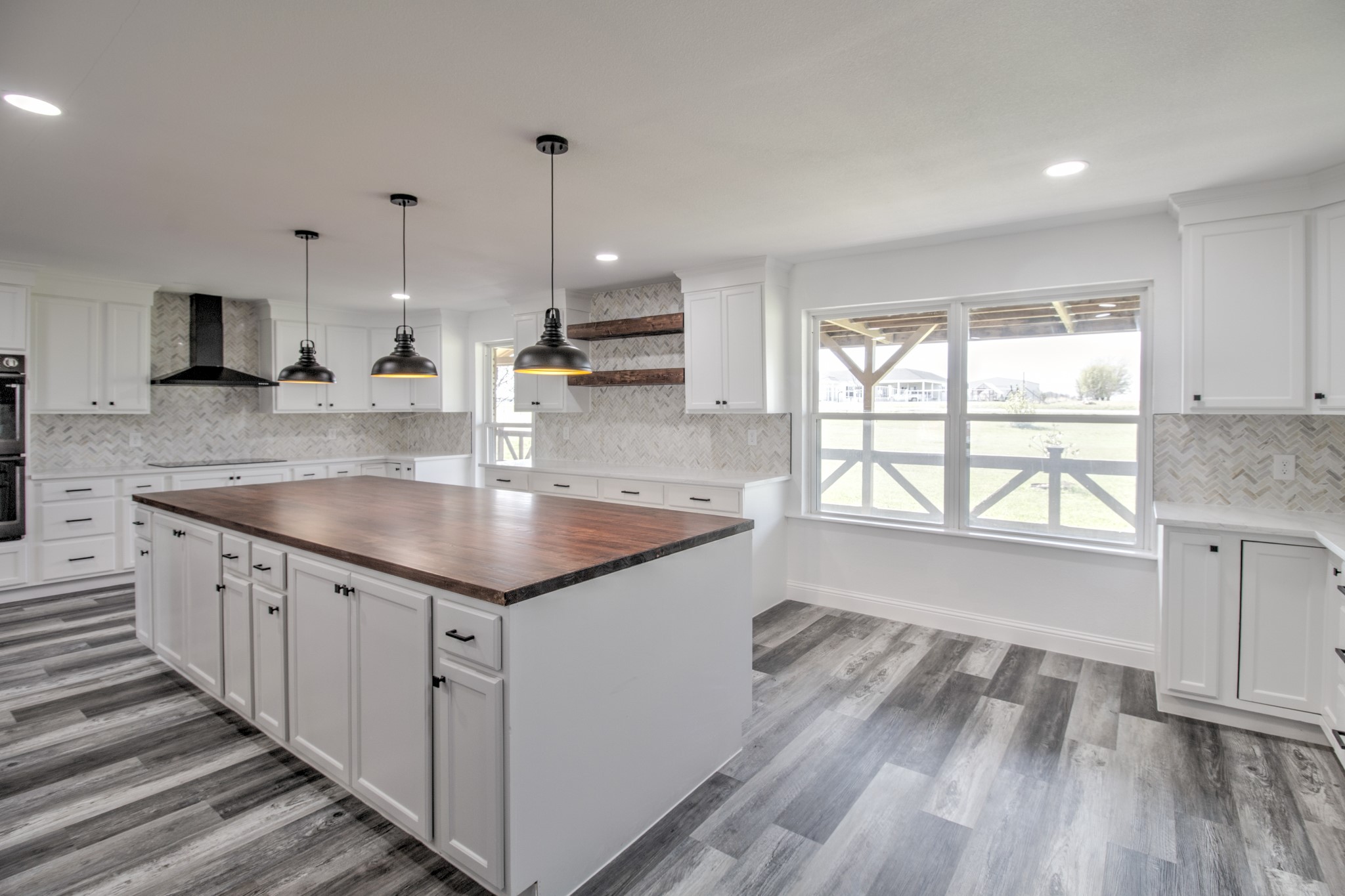 3884 E Lois Road Sanger TX 76266