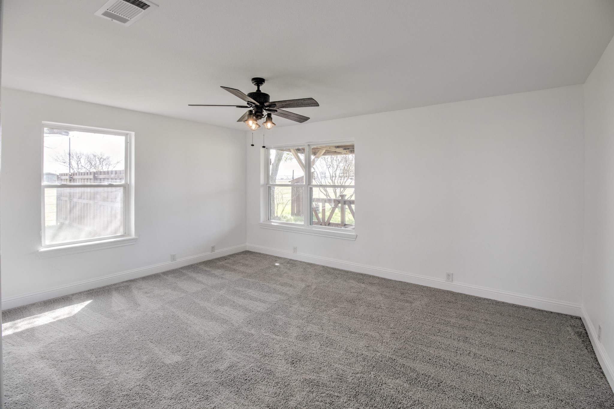 3884 E Lois Road Sanger TX 76266