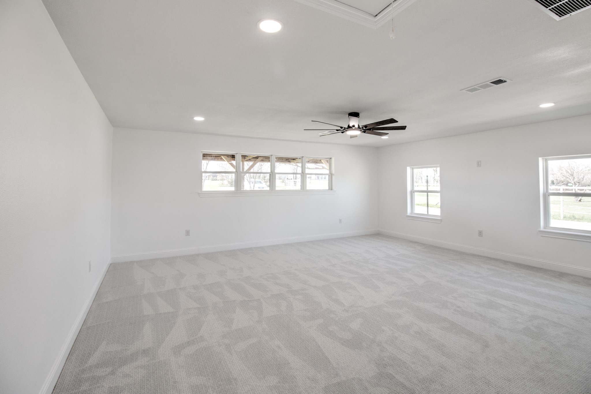3884 E Lois Road Sanger TX 76266