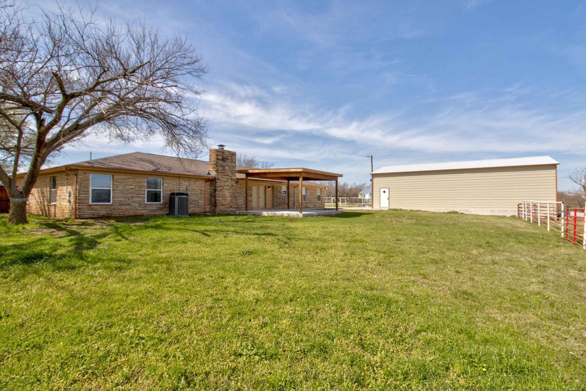 3884 E Lois Road Sanger TX 76266