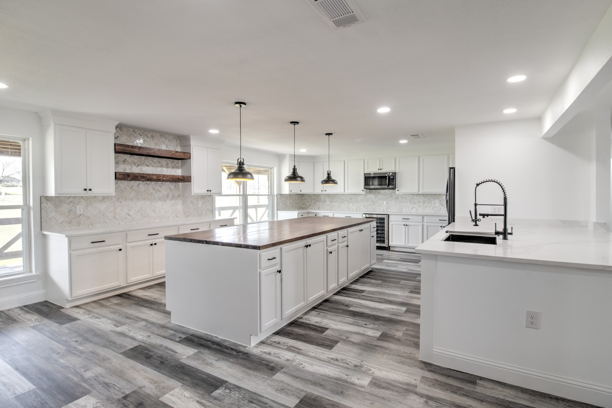 3884 E Lois Road Sanger TX 76266