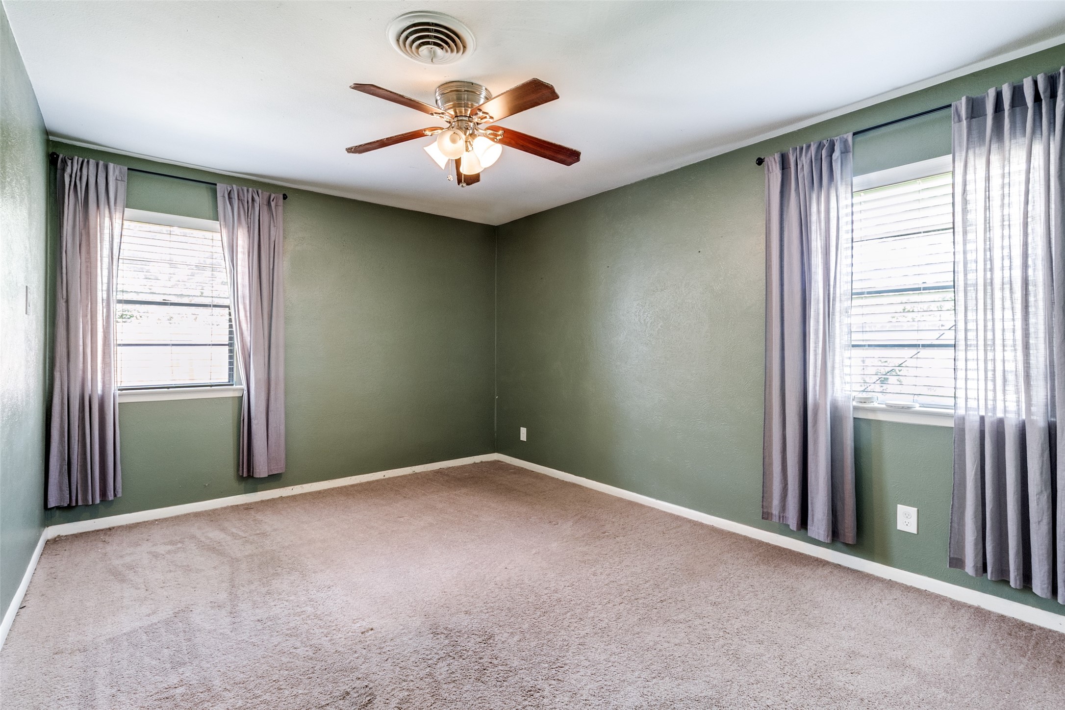 10785 Coogan Street Dallas TX 75229