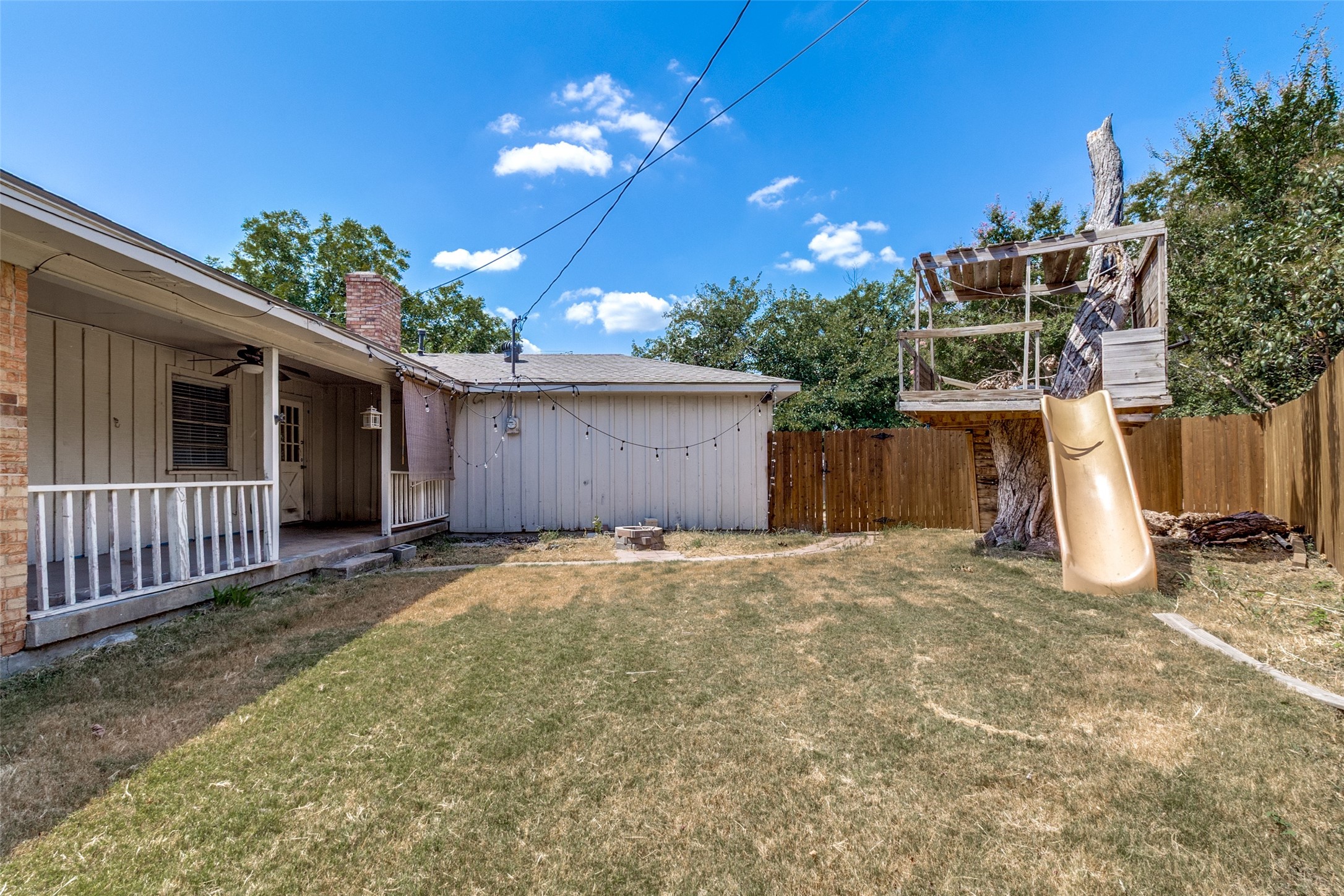 10785 Coogan Street Dallas TX 75229