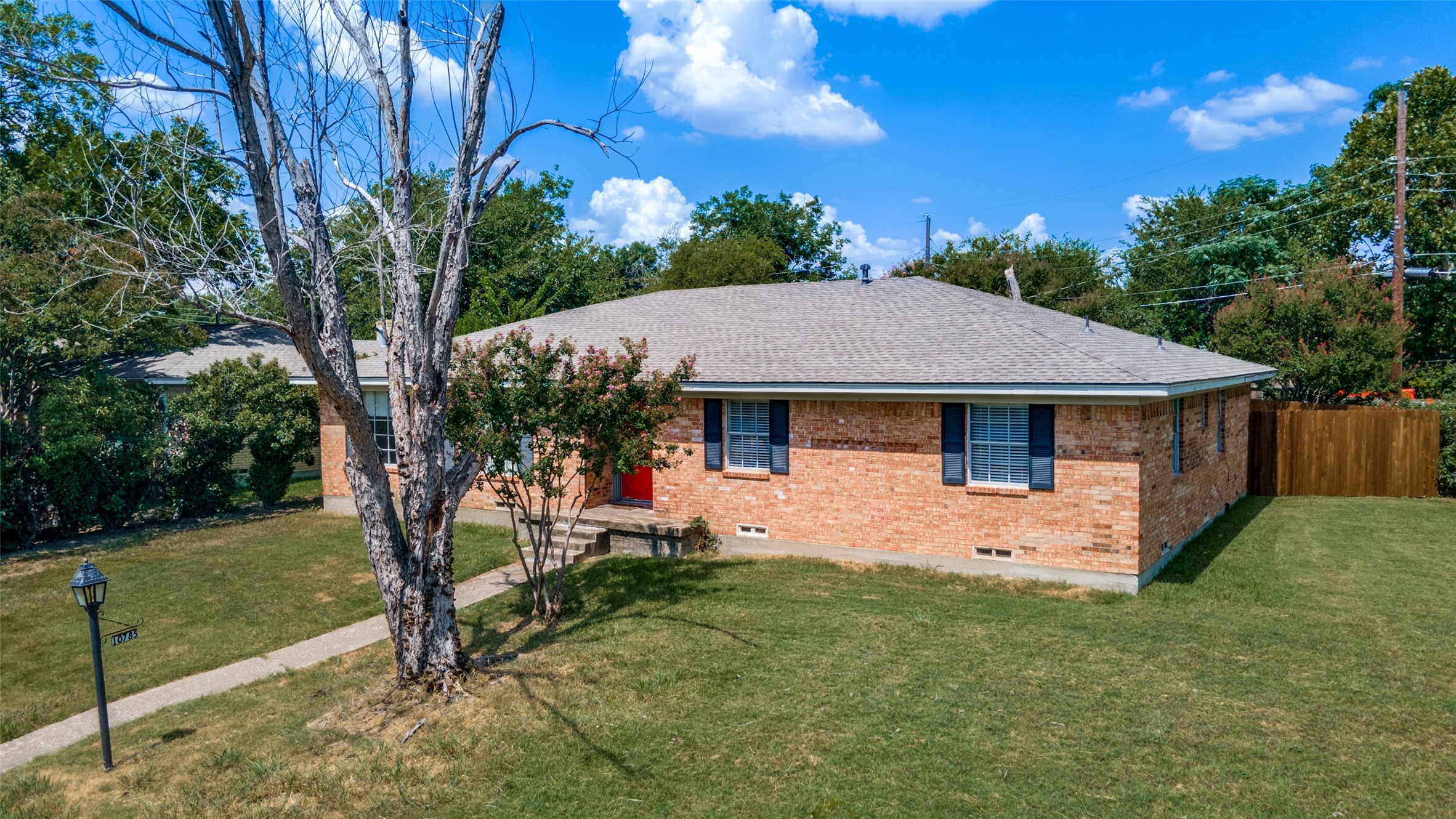 10785 Coogan Street Dallas TX 75229