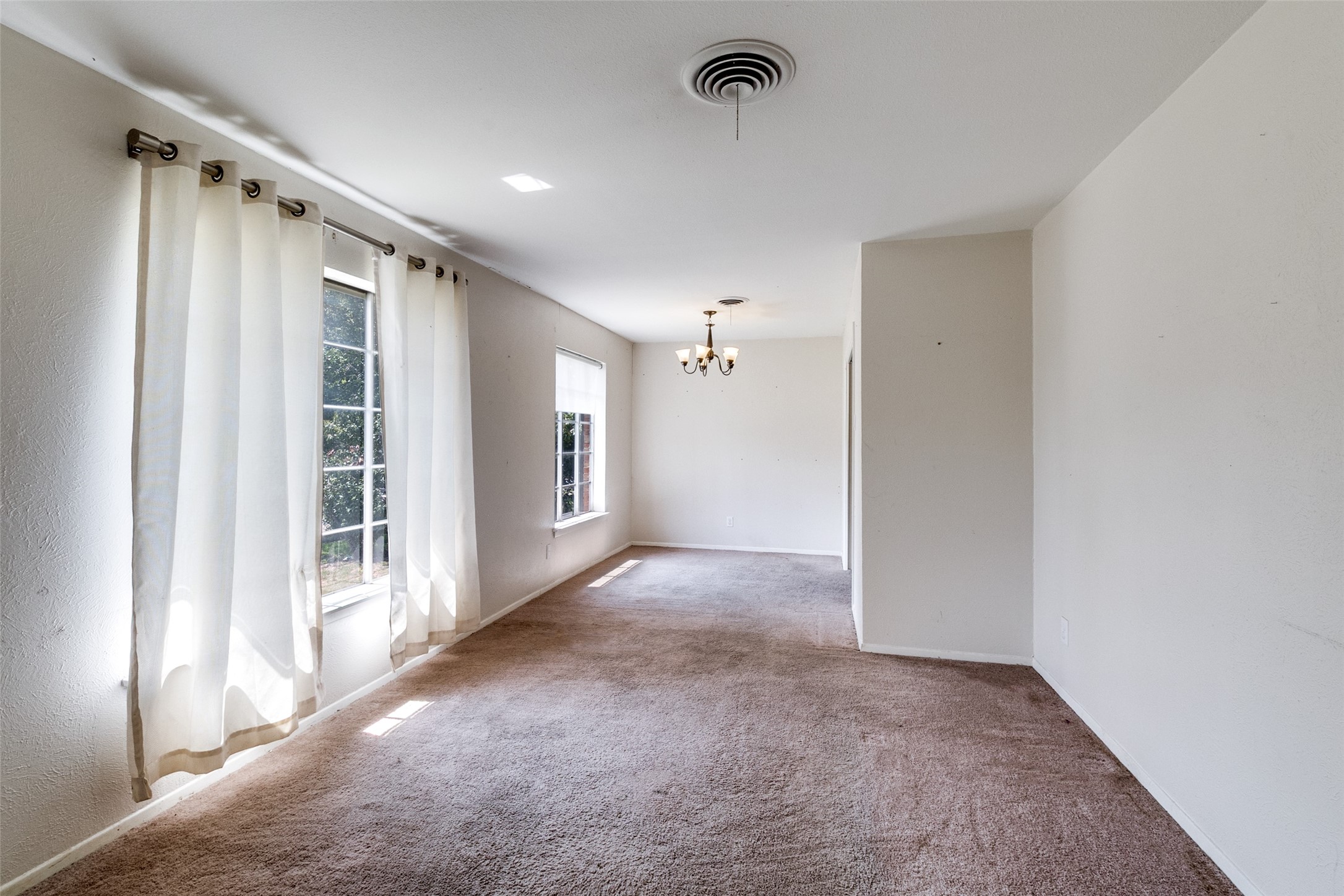 10785 Coogan Street Dallas TX 75229