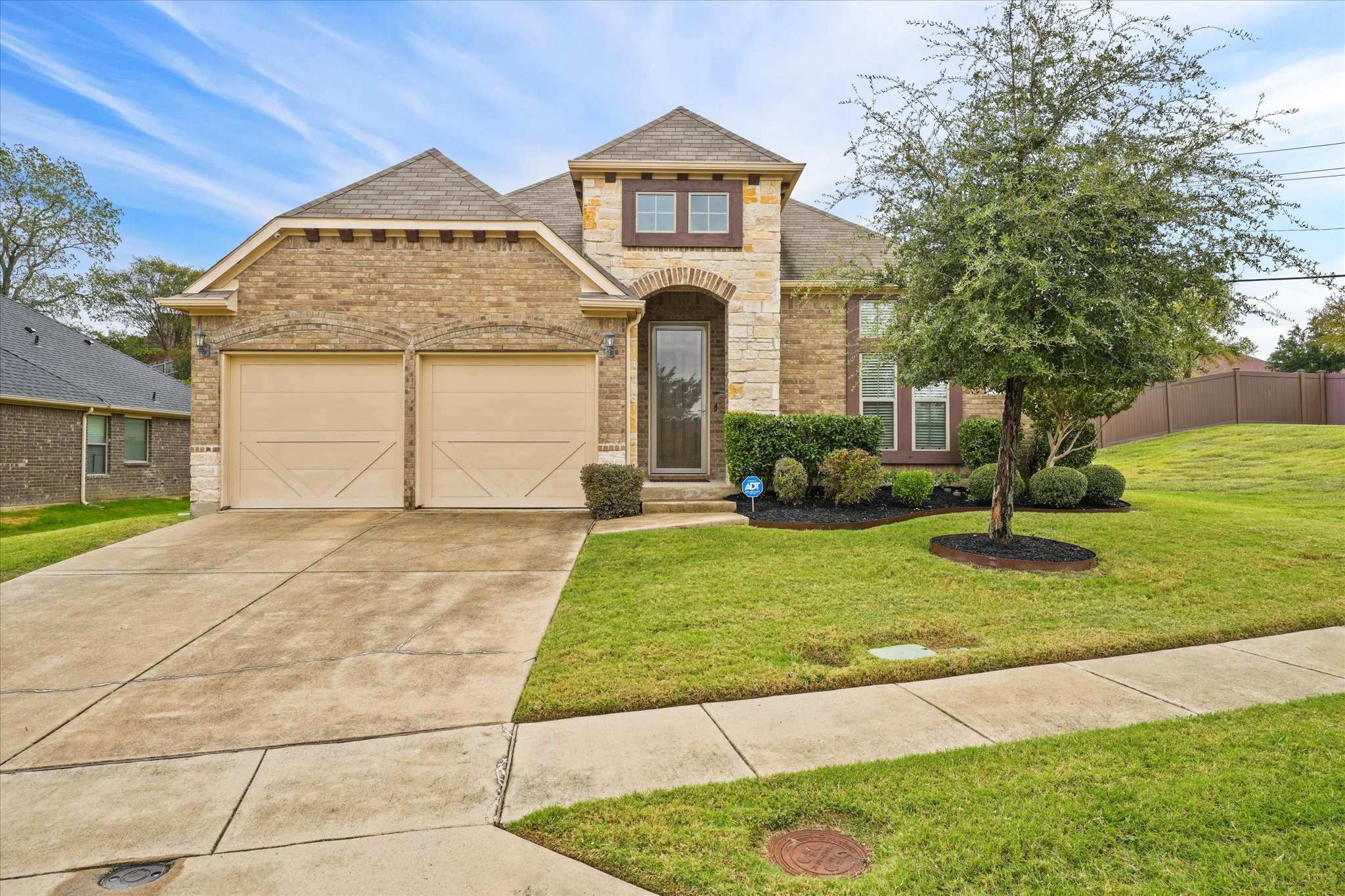 8432 Grandvista Lane Dallas TX 75249
