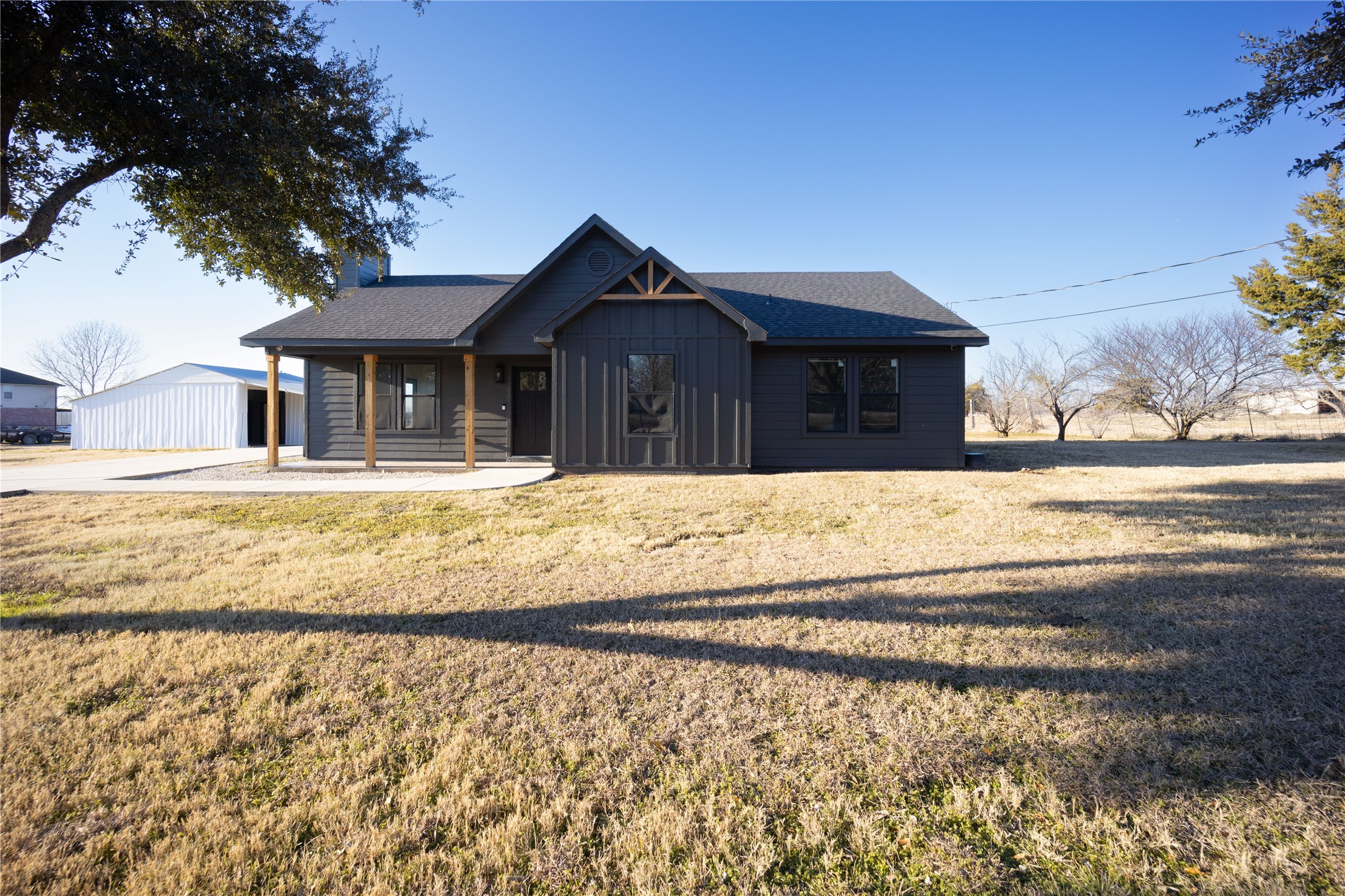 230 Fm 1183 Alma TX 75119