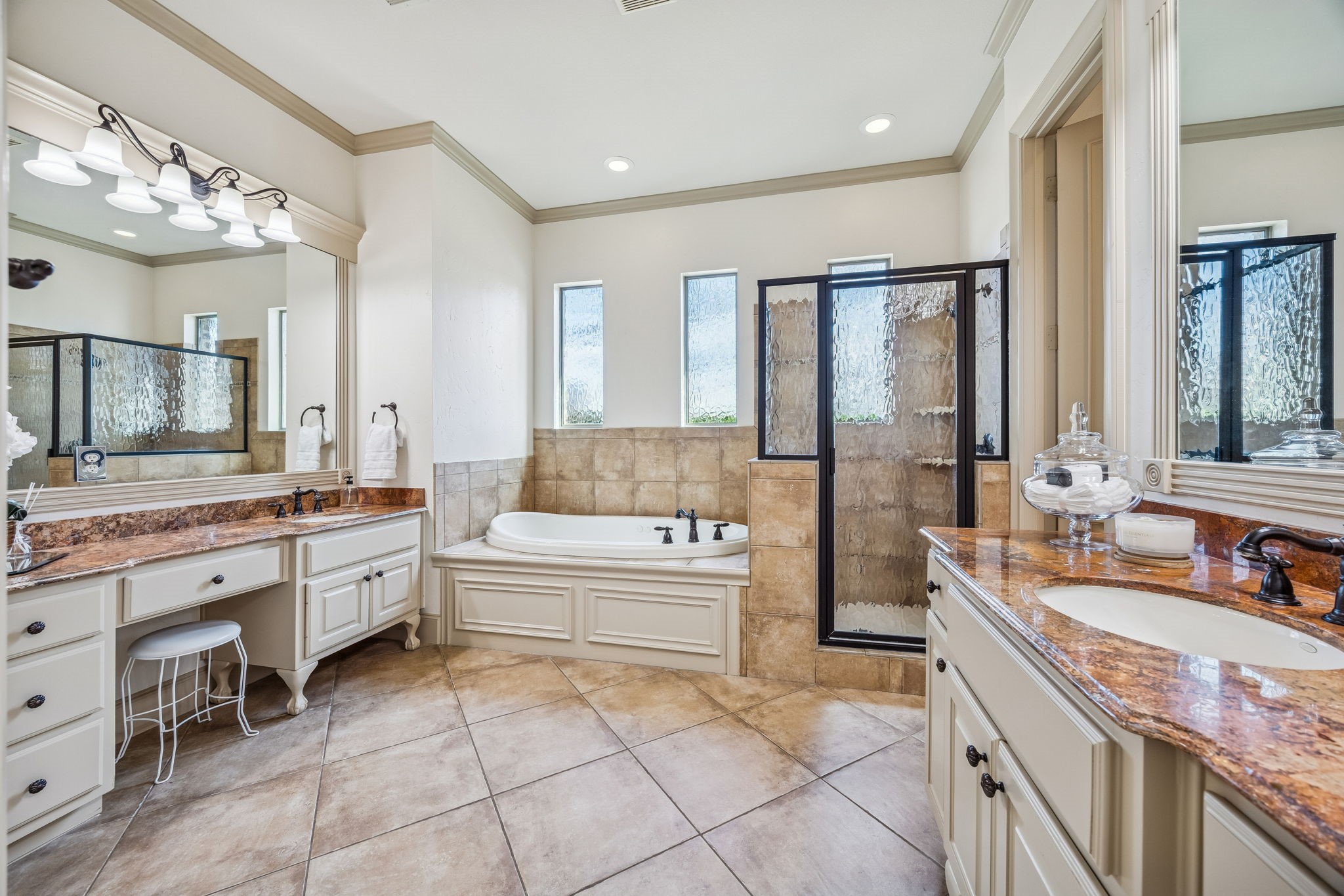 304 Haddington Lane Mckinney TX 75071