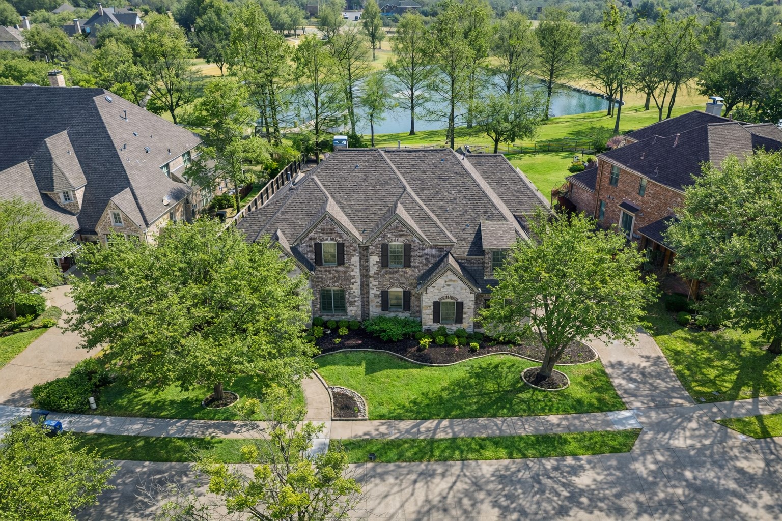 304 Haddington Lane Mckinney TX 75071