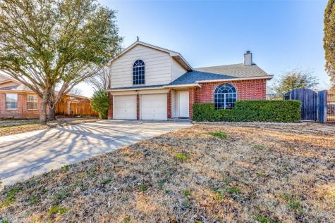 316 Comiskey Court Saginaw TX 76179