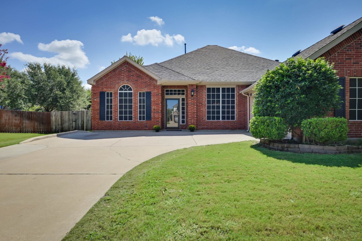 2 Wyndmere Court Mansfield TX 76063