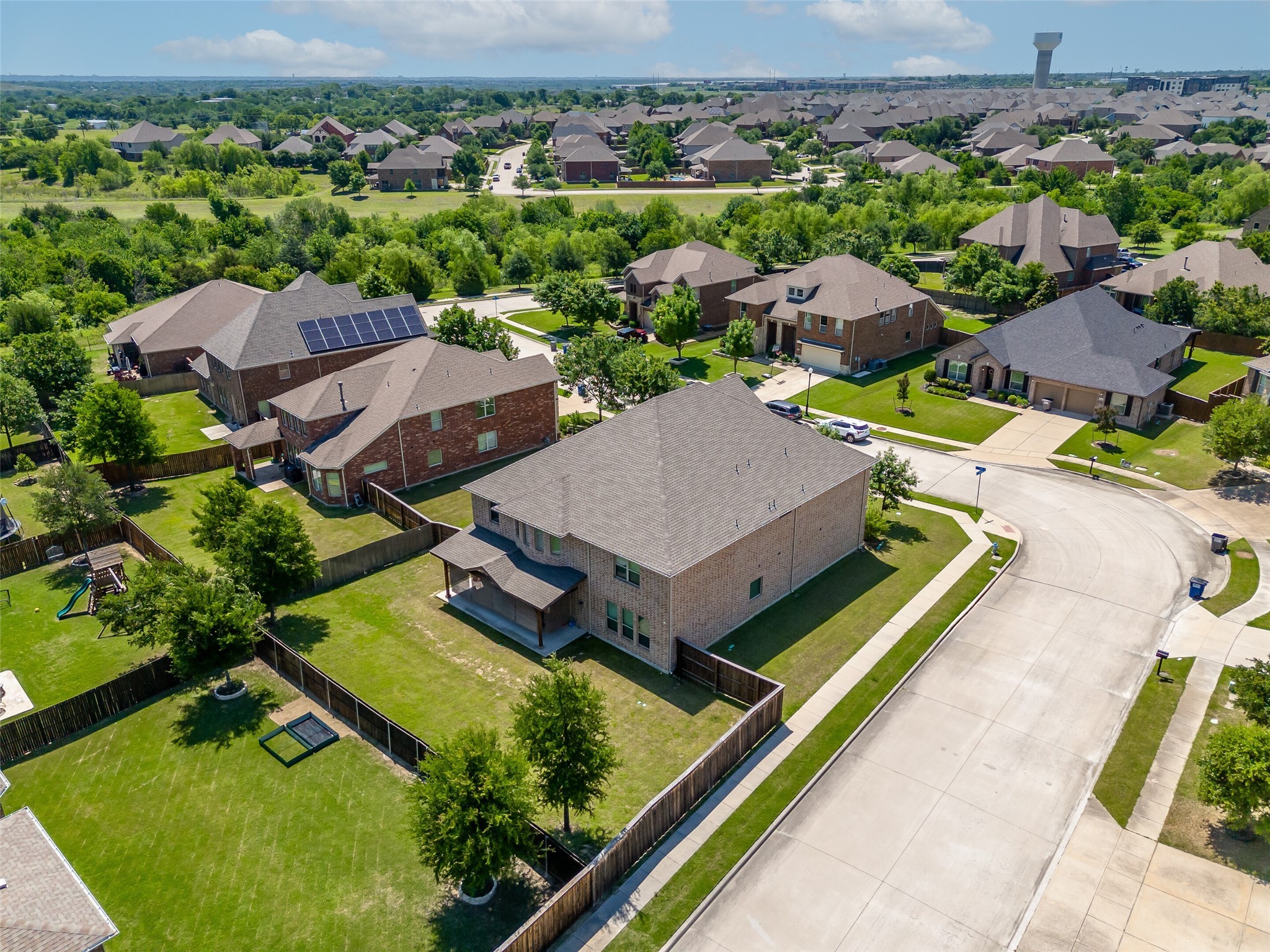 5207 Seth Avenue Sachse TX 75048