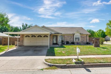 537 N Park Drive Saginaw TX 76179