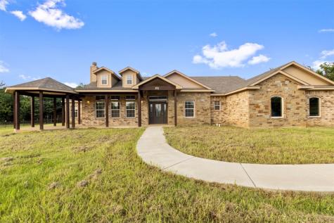 201 Bishop Street Alvarado TX 76009